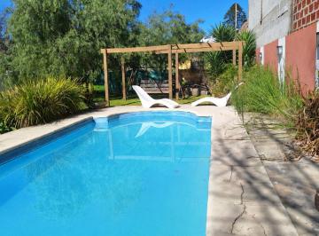 Casa · 108m² · 4 Ambientes · 3 Cocheras · Venta Quinta 4 Amb Pileta Cochera Paso del Rey