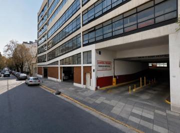 Garage · 15m² · Cochera Excelente Ubicación | Recoleta
