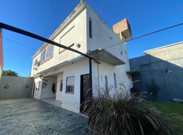 PH · 80m² · 3 Ambientes · Casa PH de 3 Ambientes - Castelar Sur