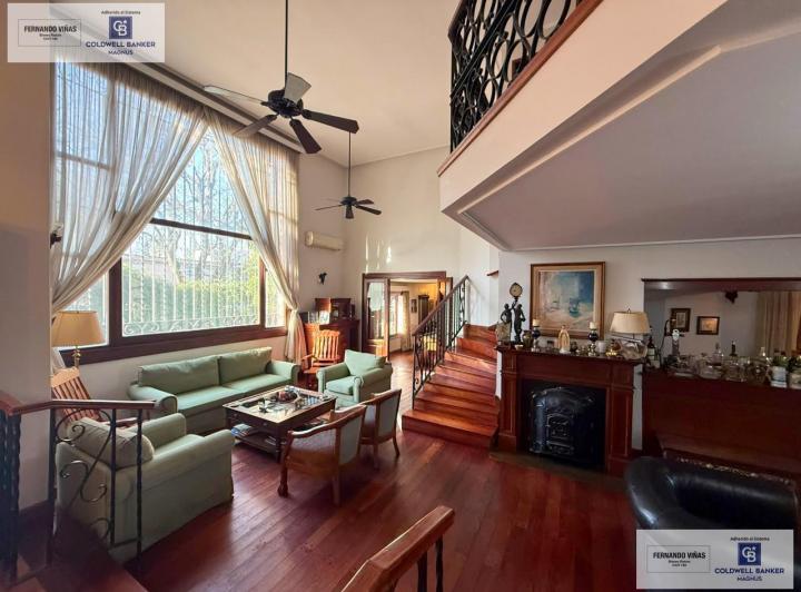 Casa · 532m² · 9 Ambientes · 5 Cocheras