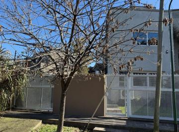 Casa · 220m² · 5 Ambientes · Casa en Alquiler en La Horqueta, San Isidro, G. B. a. Zona Norte