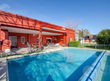 Casa · 137m² · 4 Ambientes · 2 Cocheras · Casa de 4 Amb en Venta en Boca Ratón Country Club, Pilar (Apta Crédito)