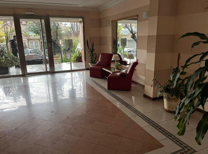 Departamento · 80m² · 4 Ambientes