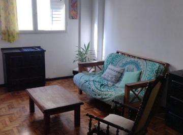 Departamento de 2 ambientes, Belgrano · Belgrano - Echeverria 1400 - Agradable 2 Ambientes!