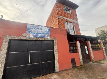 Casa · 200m² · 5 Ambientes · 1 Cochera · Venta Casa Don Torcuato 5 Ambientes