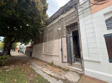 Terreno · 200m² · 3 Ambientes · Casa en Venta en 38 Entre 115 y 116