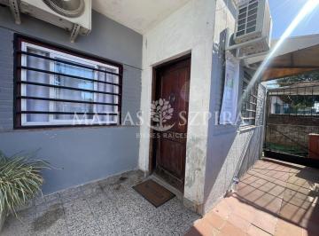 Casa · 46m² · 3 Ambientes · Casa en Castelar Sur
