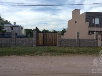 Terreno · 450m² · Terreno en San Bernardo del Tuyu