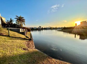 Terreno · 977m² · Lote en Venta Al Lago en Los Alisos, Nordelta