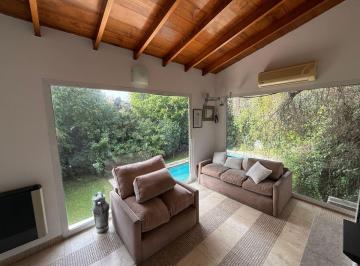 Casa de 6 ambientes, San Isidro · Casa 6 Ambientes en Alquiler en Acassuso