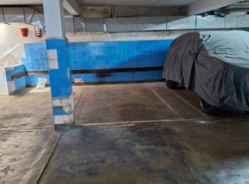 Garage , Barracas · Cochera Entre Avs