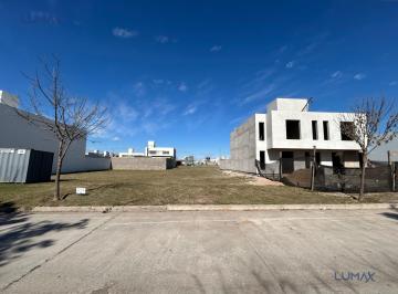 Terreno · 360m² · Terreno en Distrito Sur