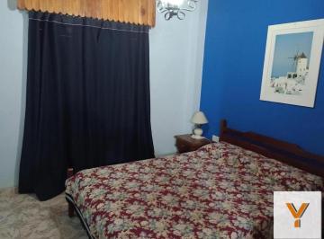 Casa · 150m² · 4 Ambientes · Casa en Alquiler - 3 Dorm. 2 Baños - 300 m - Pinamar