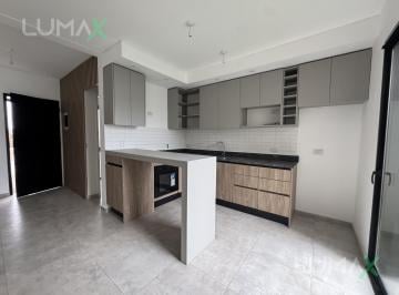 PH · 90m² · 4 Ambientes · 2 Cocheras · PH en Quebradas de Manantiales