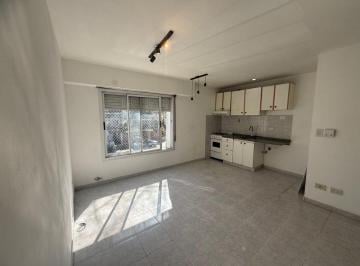Departamento de 2 ambientes, Villa Urquiza · Aysa + Abl + Expensas, Incluidas en El Precio