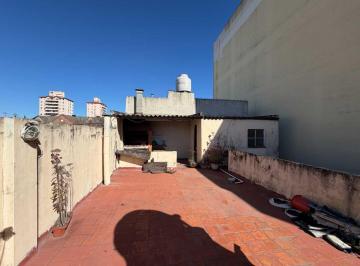 PH · 74m² · 4 Ambientes · PH a Reciclar S/expensas 4 Amb y Terraza