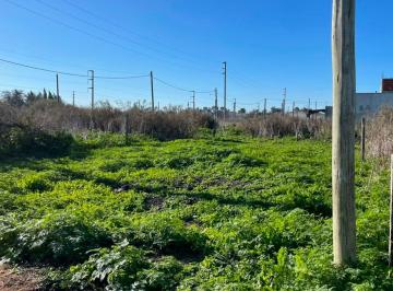 Terreno · 230m² · Lote en Venta en Melchor Romero