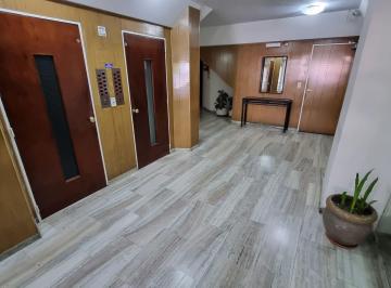 Departamento · 28m² · 2 Ambientes · Venta Depto 2 Amb Pb Patio Apto Credito Floresta