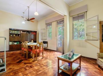 PH · 153m² · 5 Ambientes · 1 Cochera · PH en Venta Barrio Centro 3 Dorm. Amplio Luminoso Terraza Refaccionado Cochera