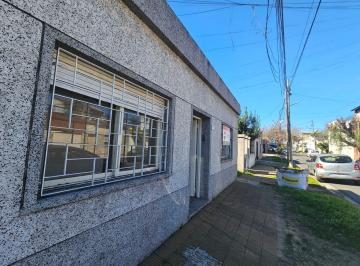 PH · 44m² · 3 Ambientes · Venta PH Al Frente 3 Ambientes Patio Ramos Mejia.