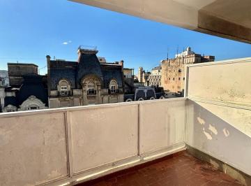 Departamento de 1 ambiente, Monserrat · Dueño Alquila Monoambiente Divisible, Luminoso con Balcón y Baño Completo