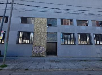 Depósito · 2750m² · Depósito en Villa Santos Tesei