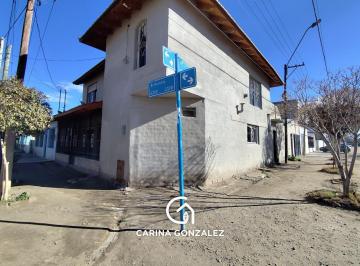 Casa · 180m² · 6 Ambientes · 2 Cocheras · Casa en Alfonsina Storni