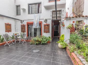 Casa · 141m² · 4 Ambientes · Venta Casa Lote Propio de 5 Ambientes con Cochera y Terraza en Villa del Parque