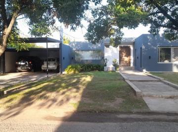Foto · Venta Casa 3 Dorm. con Parque, Pileta y Cochera X4 en San Isidro
