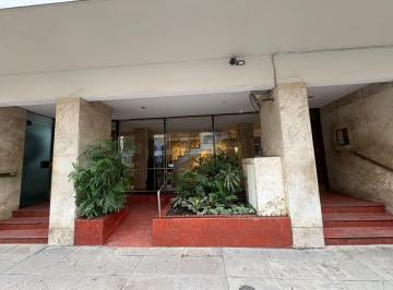 Departamento · 58m² · 3 Ambientes · Alquiler Colegiales 3 Ambientes con Gran Terraza de Uso Exclusivo - Aires Acondicionados