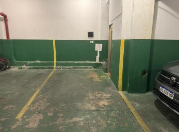 Garage · 10m² · Venta Cochera Cubierta Recoleta
