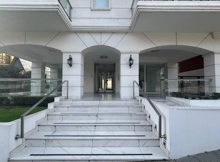 Departamento · 67m² · 3 Ambientes · 1 Cochera