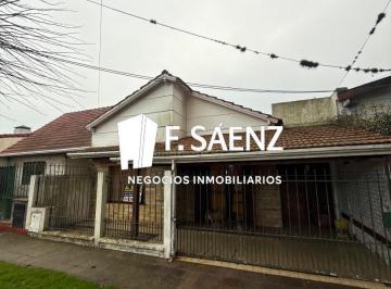 Casa · 80m² · 3 Ambientes · Casa en Venta en José Mármol Apta a Crédito