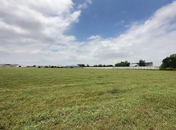 Terreno · 60000m² · 6 Ha en Los Boulevares | Apto Industrial