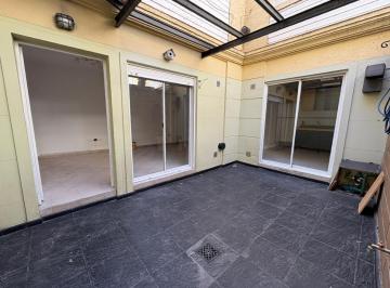 PH · 66m² · 3 Ambientes · PH Tres Ambientes con Patio y Terraza