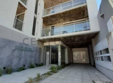 Departamento · 71m² · 3 Ambientes · Venta Exclusivo Departamento Céntrico 2 Dorm. con Cochera y Balcón Terraza en B° Mosconi, Rafa