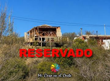 Casa · 35m² · 1 Ambiente · 1 Cochera · Cabaña de Tronco con Vista a Las Sierras - Huerta Grande - Córdoba
