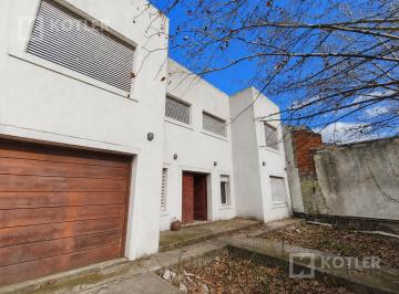 Casa · 286m² · 5 Ambientes · 2 Cocheras · Propiedad en Construir Sobre Lote de 13x37. Oportunidad
