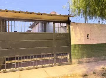 Casa de 4 ambientes, El Challao · Alquiler en Las Heras - El Challao