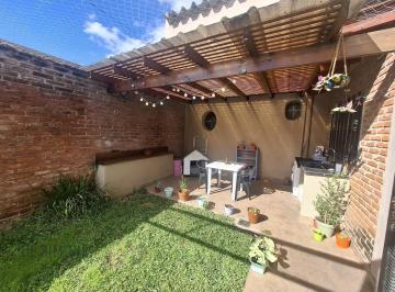 PH · 44m² · 3 Ambientes · 1 Cochera · PH de 3 Ambientes en Villa Ballester