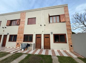 PH · 75m² · 3 Ambientes · 1 Cochera · Duplex 3 Amb, con Parque y Entrada Para Auto