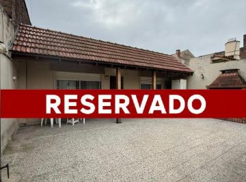 PH · 52m² · 3 Ambientes · PH 3 Ambientes con Patio a m de Av Mitre y Laprida