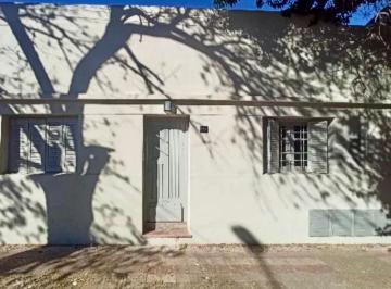 Casa · 65m² · 4 Ambientes · Casa en General Pueyrredon