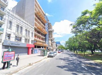 Oficina comercial , Constitución · Lima Al 900 - Constitución - 1.600 m² de Oficinas en Alquiler en 2 Plantas