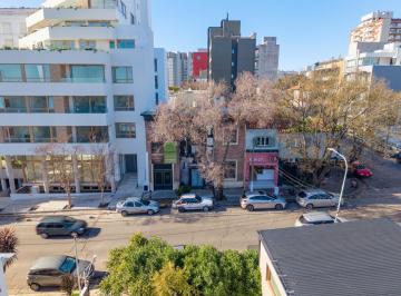 Local comercial · 228m² · 1 Ambiente · Local Comercial en Alquiler - Playa Grande