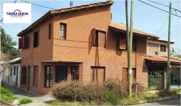Casa · 150m² · 4 Dormitorios · 1 Cochera