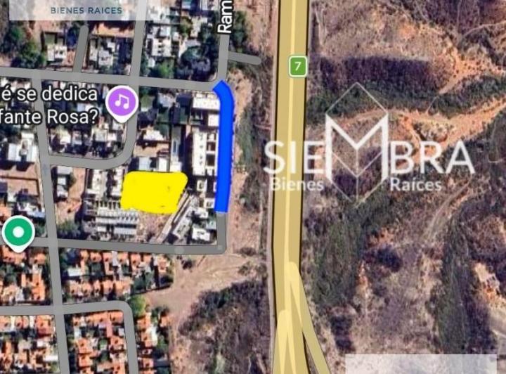 Terreno · 1714m²