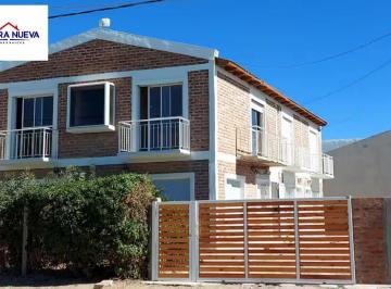 Departamento · 200m² · 7 Dormitorios · 7 Cocheras · Departamento en Balneario Las Grutas