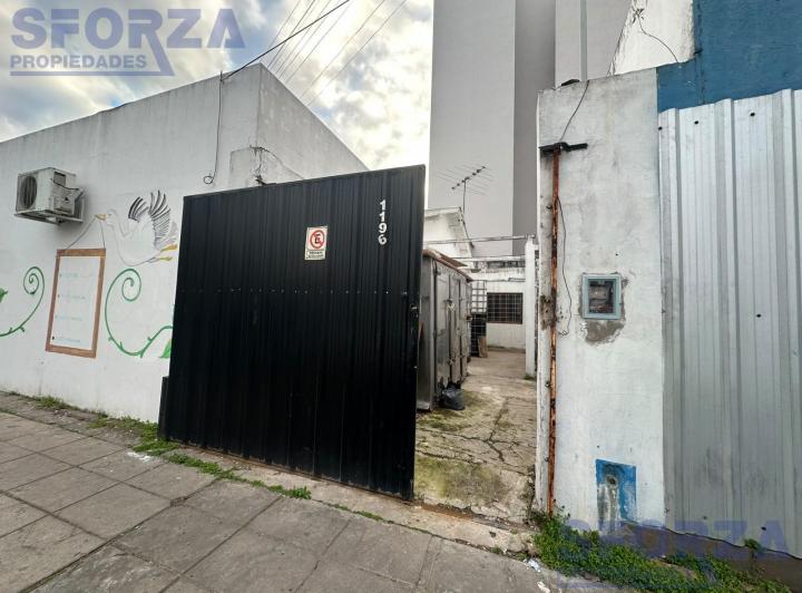 Casa · 70m² · 3 Ambientes · 2 Cocheras