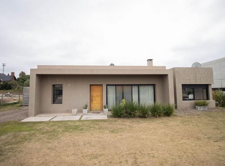 Casa · 150m² · 5 Ambientes · 1 Cochera